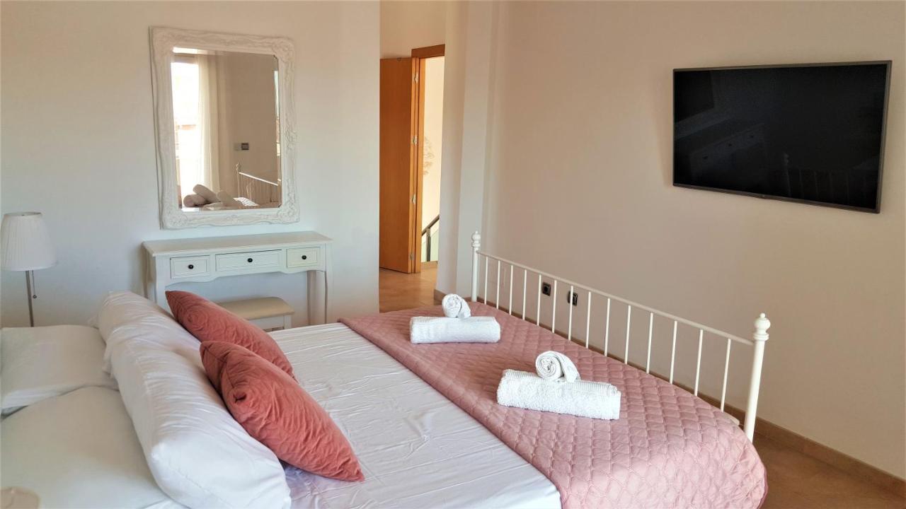 5 Bedrooms Private House 300M From Beach ロケタス・デ・マル エクステリア 写真